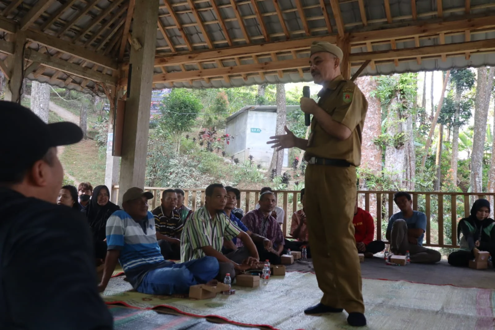 Pemaparan Materi Budidaya Kopi