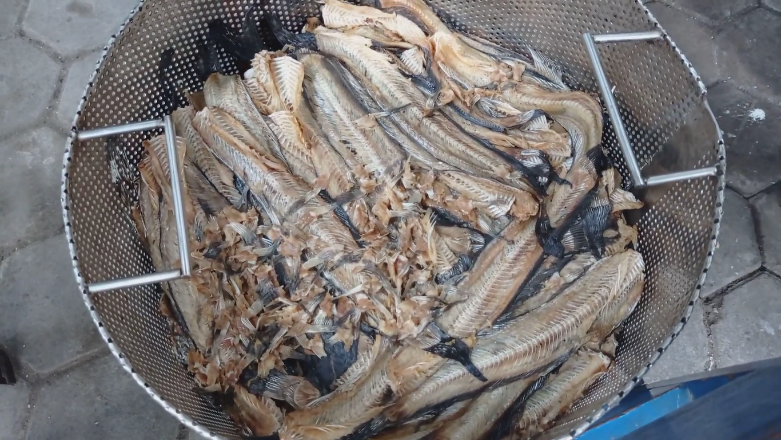 Penerapan Konsep Zero Waste Pada Pengolahan Ikan Lele di ...
